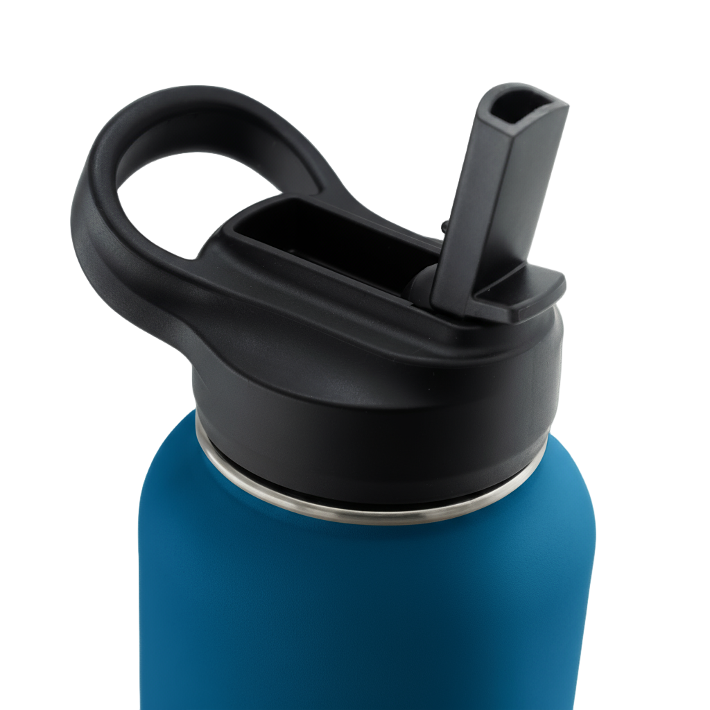 Hydratio Essence 1L Navy Blue naast laptop - ideaal voor lange werkdagen